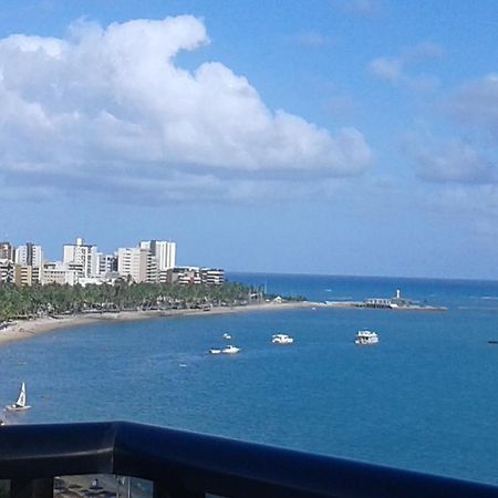 Na Beira Mar De Pajucara - Edificio Neo 2 - Apartamento Com 02 Quartos - Tem Varanda- Vista Lateral Do Mar - Avenida Doutor Antonio Gouveia 1081- Consumo Eletrico E Pago No Ckeck-Out 1Kwh E 1,35 Reias Maceio  Luaran gambar