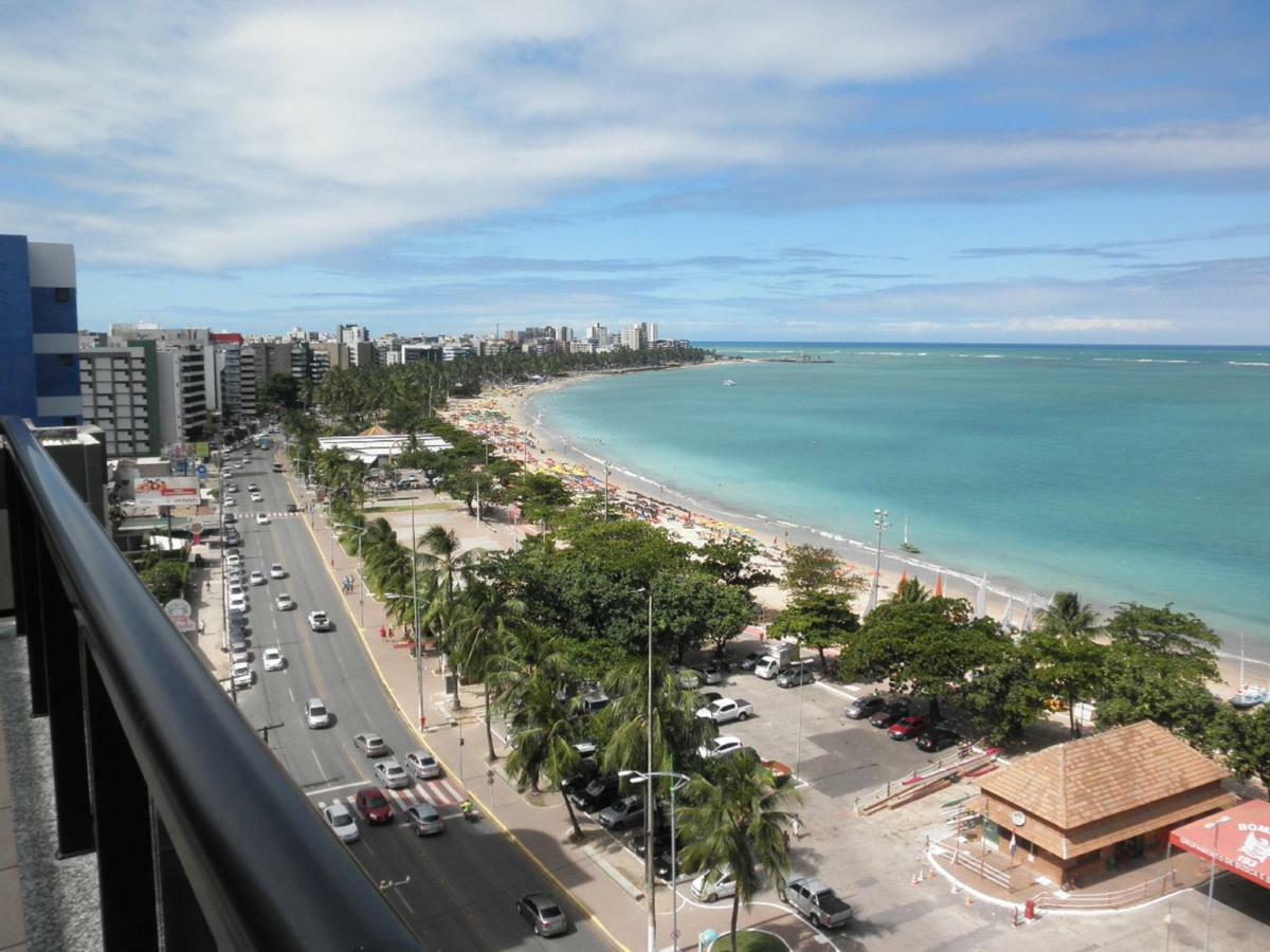 Na Beira Mar De Pajucara - Edificio Neo 2 - Apartamento Com 02 Quartos - Tem Varanda- Vista Lateral Do Mar - Avenida Doutor Antonio Gouveia 1081- Consumo Eletrico E Pago No Ckeck-Out 1Kwh E 1,35 Reias Maceio  Luaran gambar